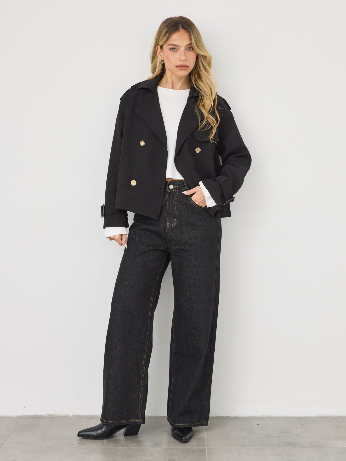 טראנץ' קצר ניס | שחור