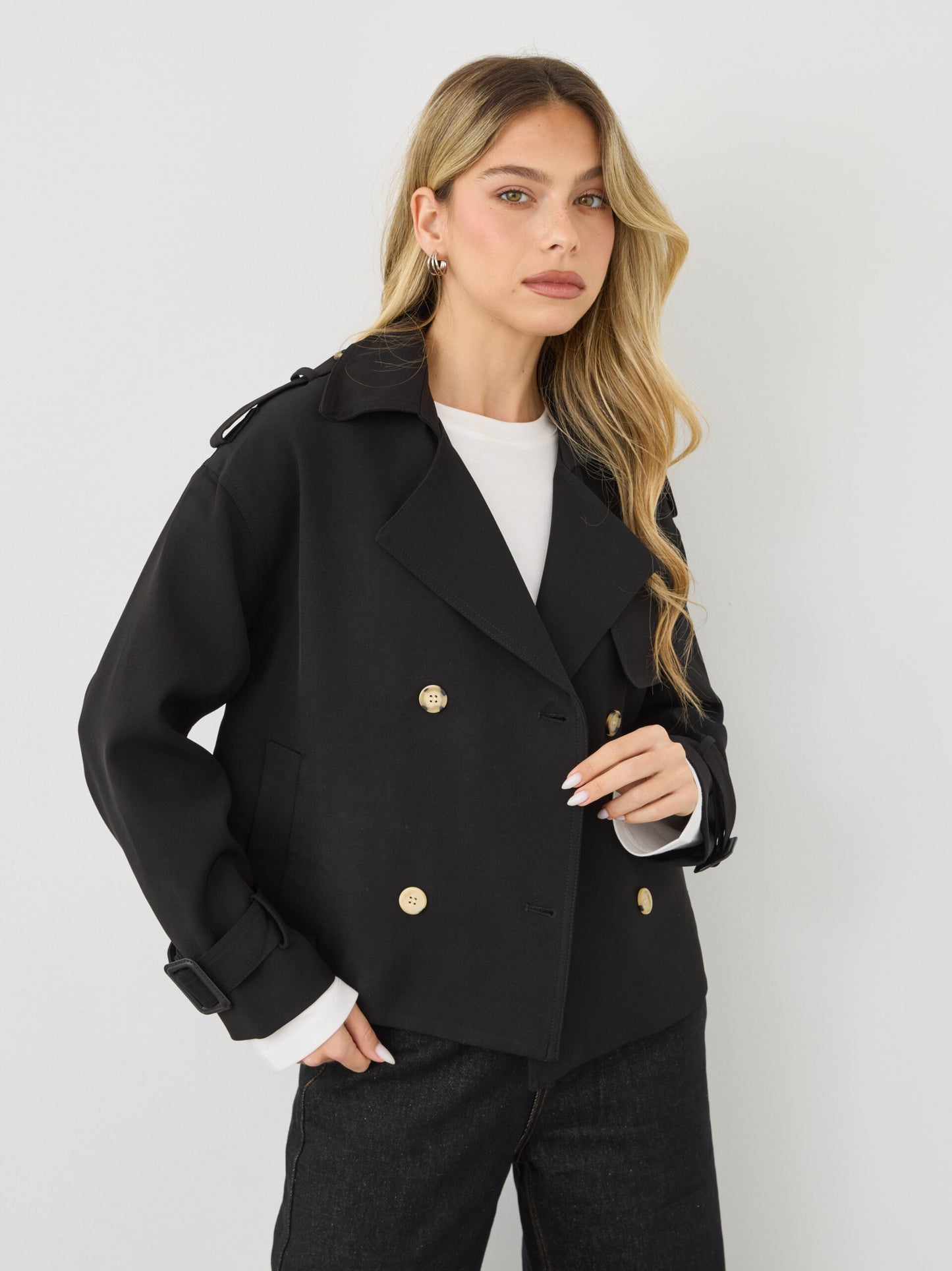 טראנץ' קצר ניס | שחור