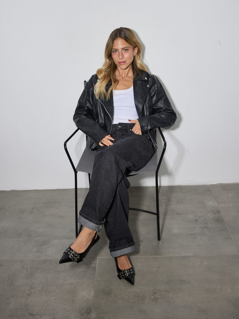 נעלי  עקב שפיץ קוזמו | שחור