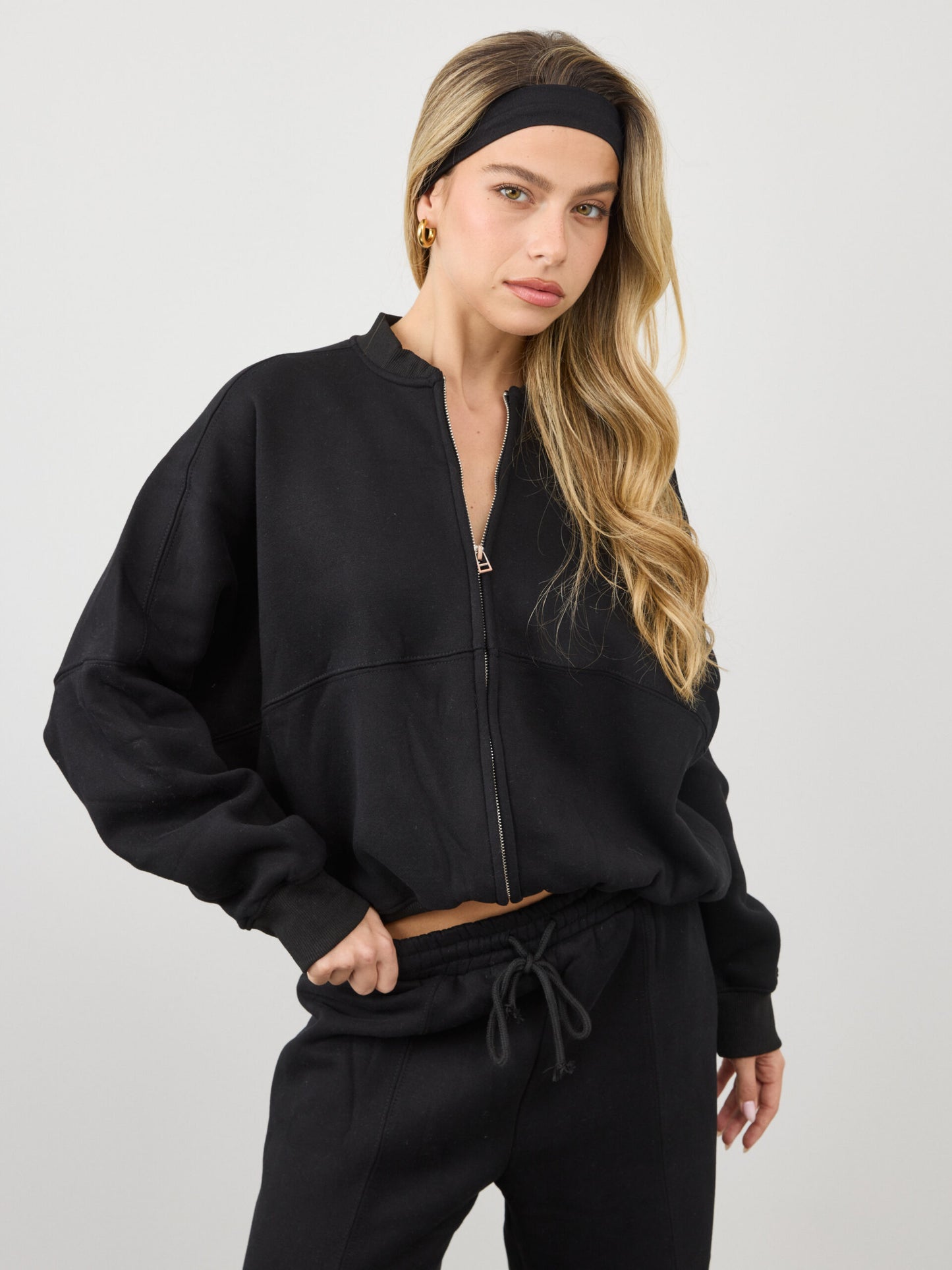 חליפת פוטר קאט | שחור