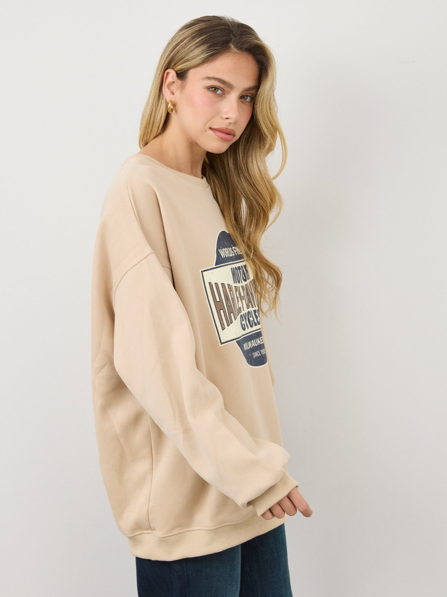 סווטשירט אוברסייז בדפס HARLEY | בז'