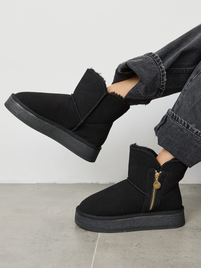 מגפוני פרווה רוכסן ספארק | שחור