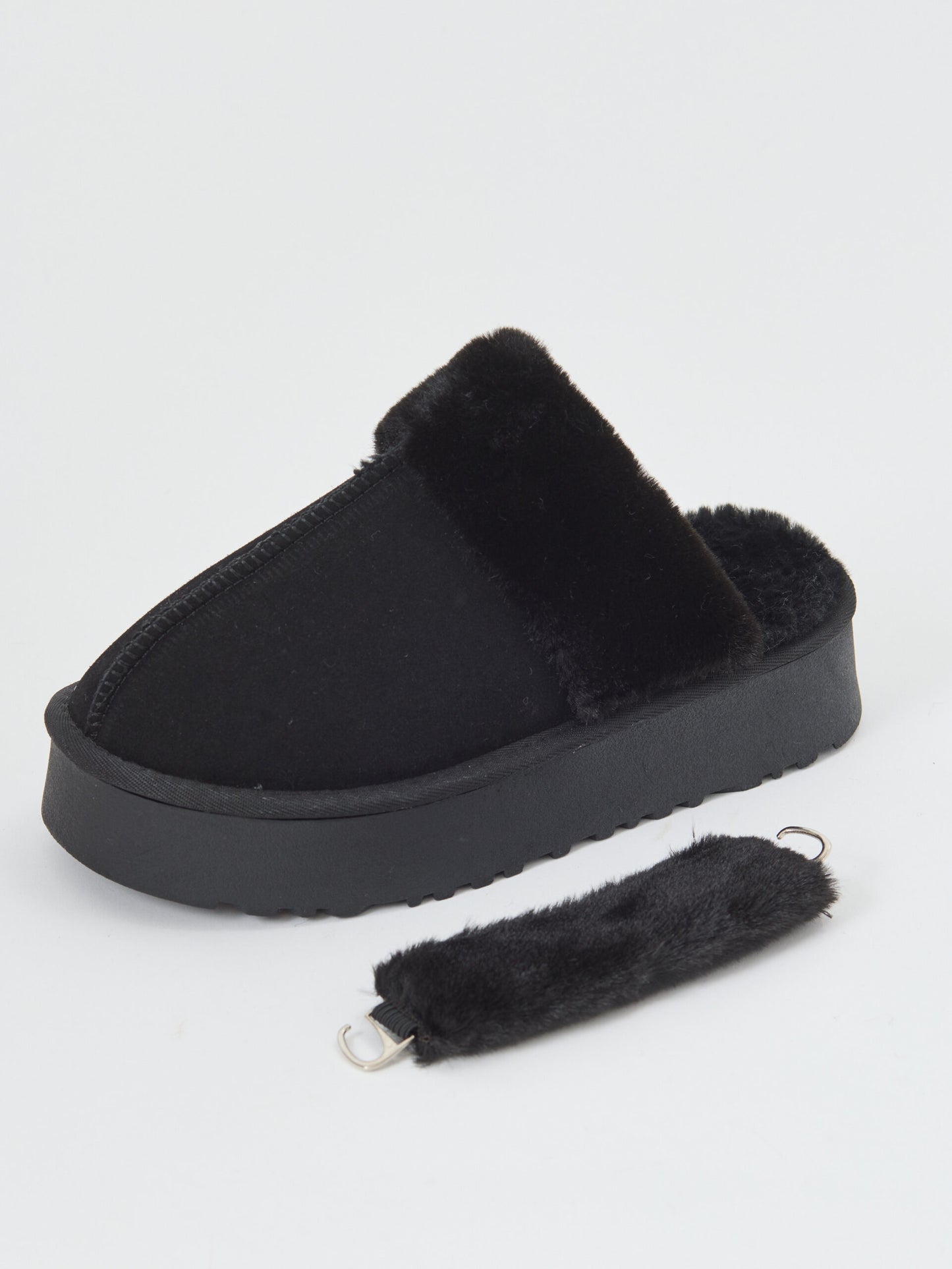 מיולס פלטפורמה פרווה נלי | שחור