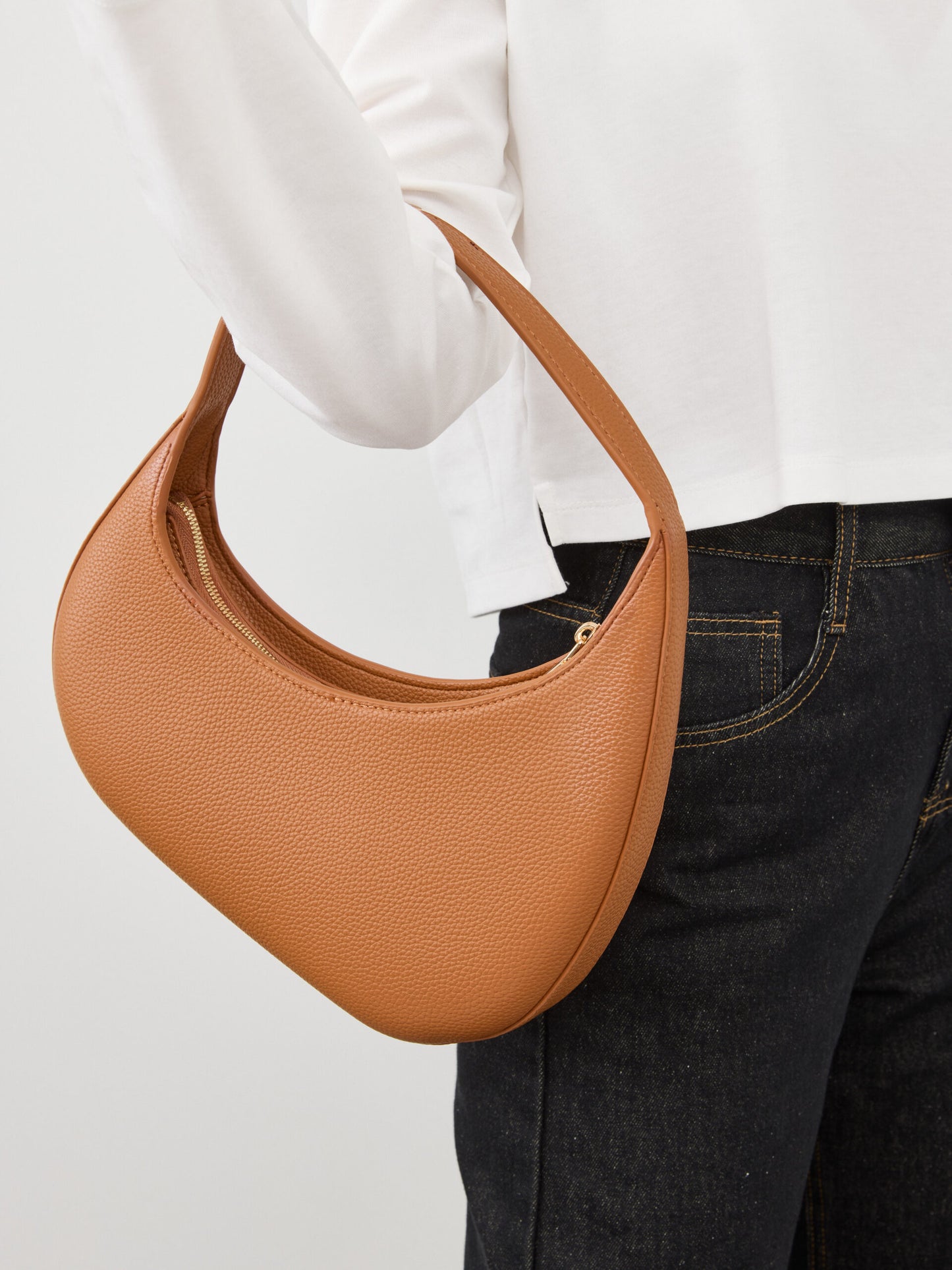 תיק דונה | קאמל