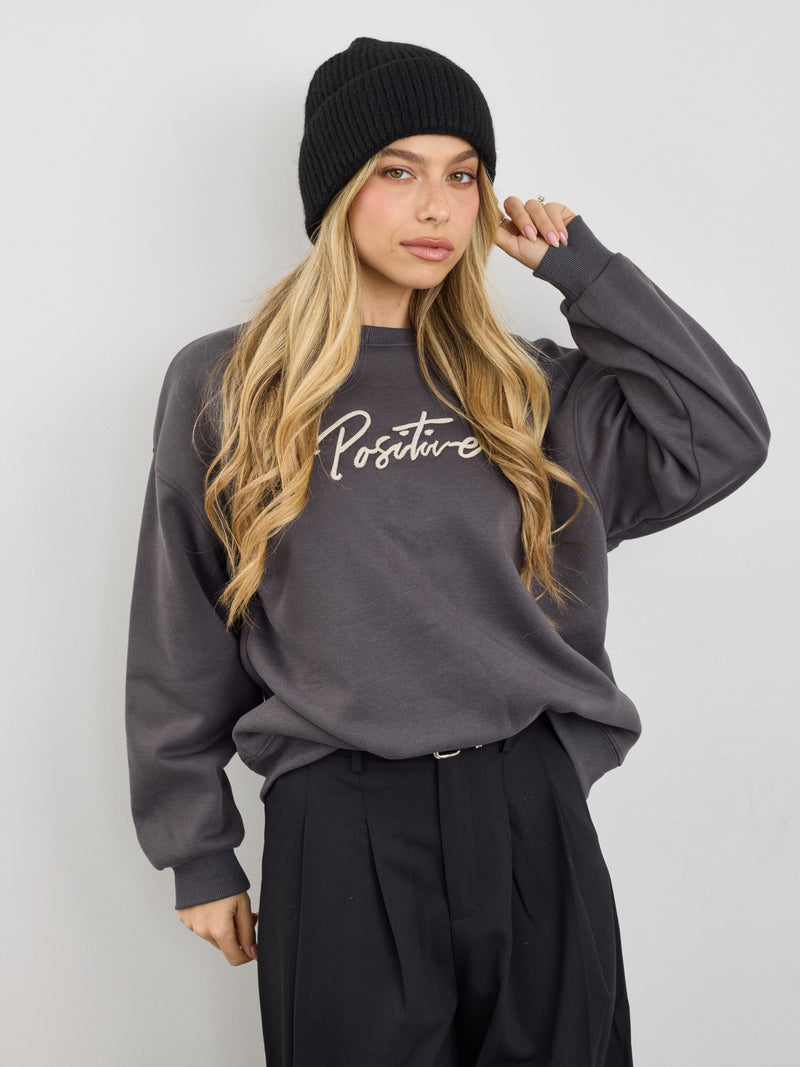 סווטשירט הדפס POSITIVE | אפור