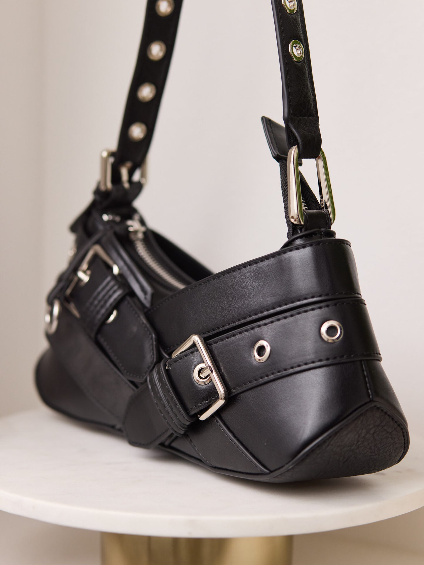 תיק נאלו | שחור