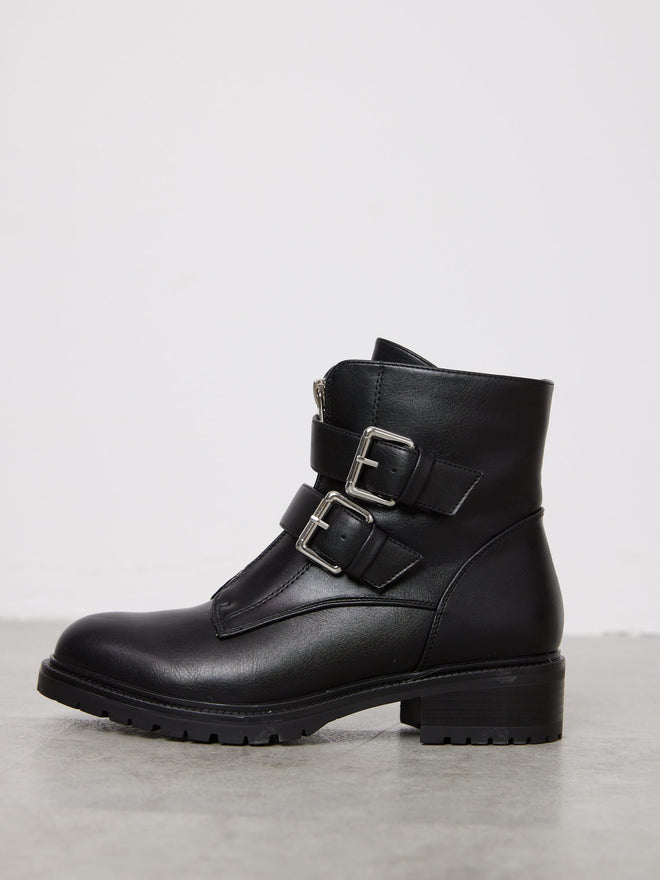 מגפון לנשים שחור